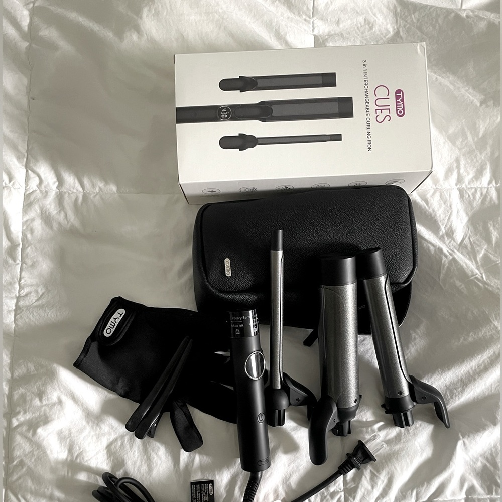 FLASH SALE !!BNIB TYMO 3 in 1 Curling iron Styling Set!!